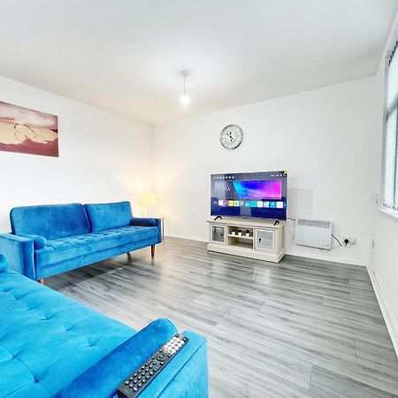 Rusholme Apartment - Sleeps 4 Manchester Luaran gambar